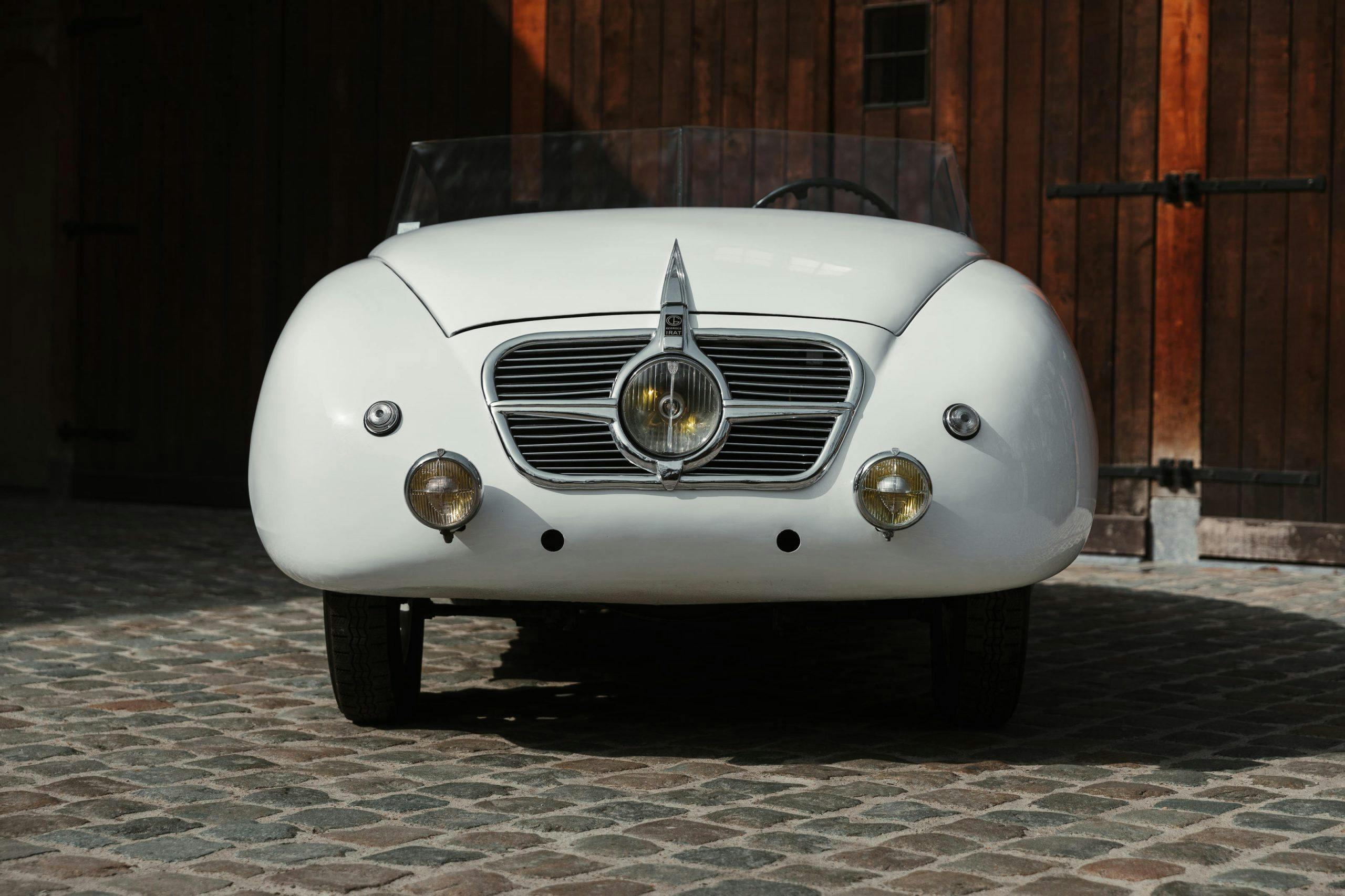 1949 Georges IRAT Sports two-seater front