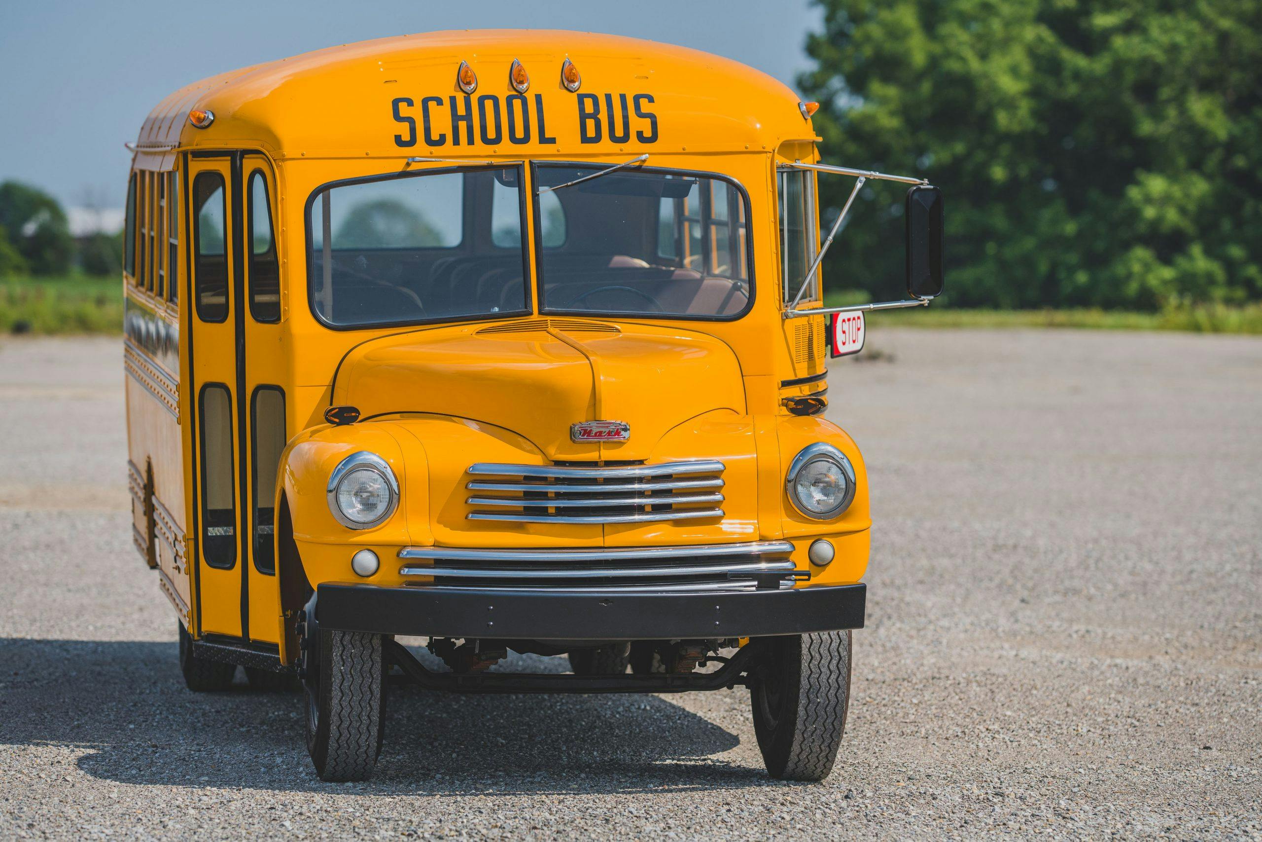 1949-Nash-Model-3248-School-Bus front