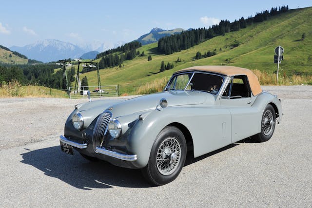 1953-Jaguar-XK-120-Drophead-Coupe