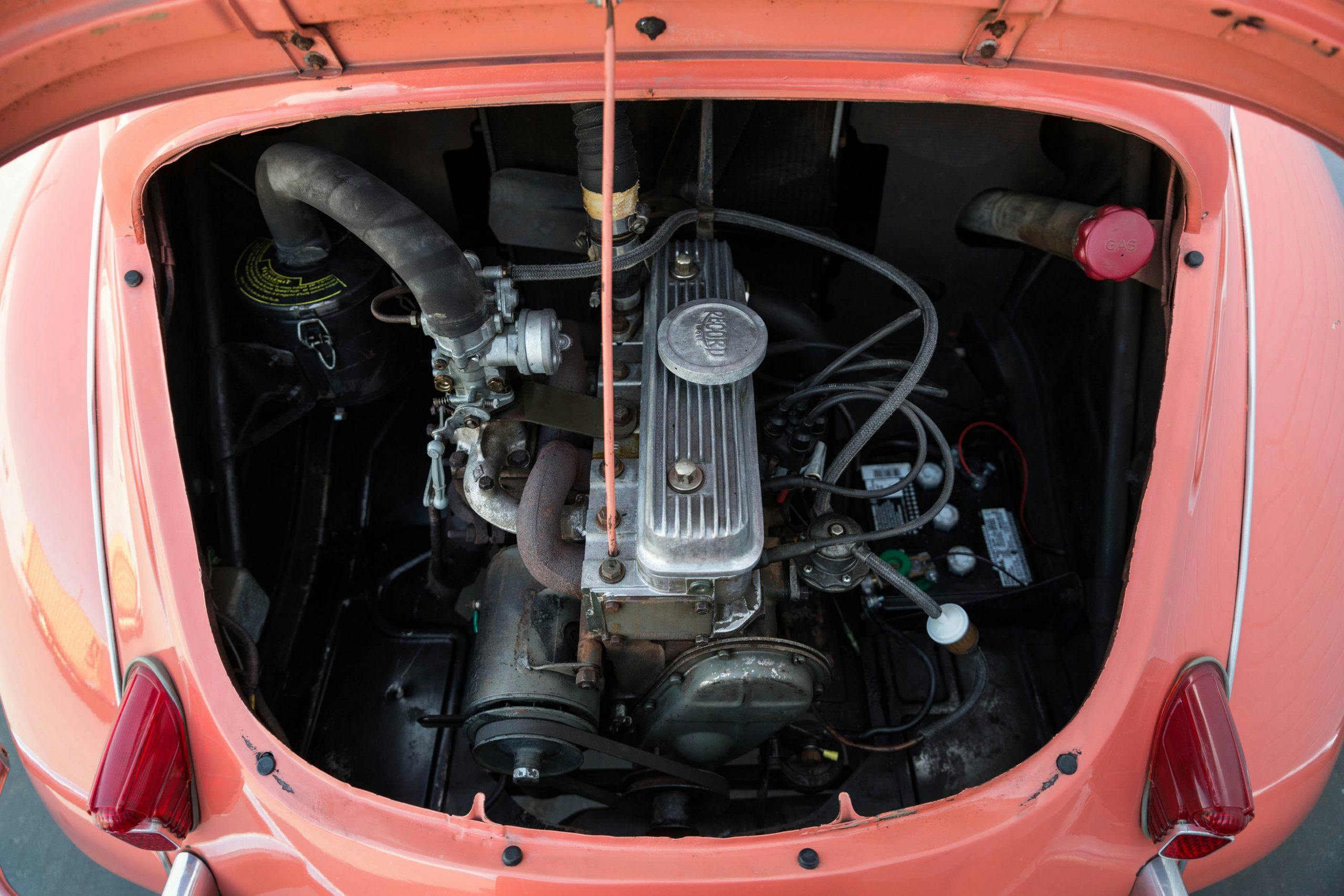 1961-Renault-4CV-Jolly-by-Ghia engine