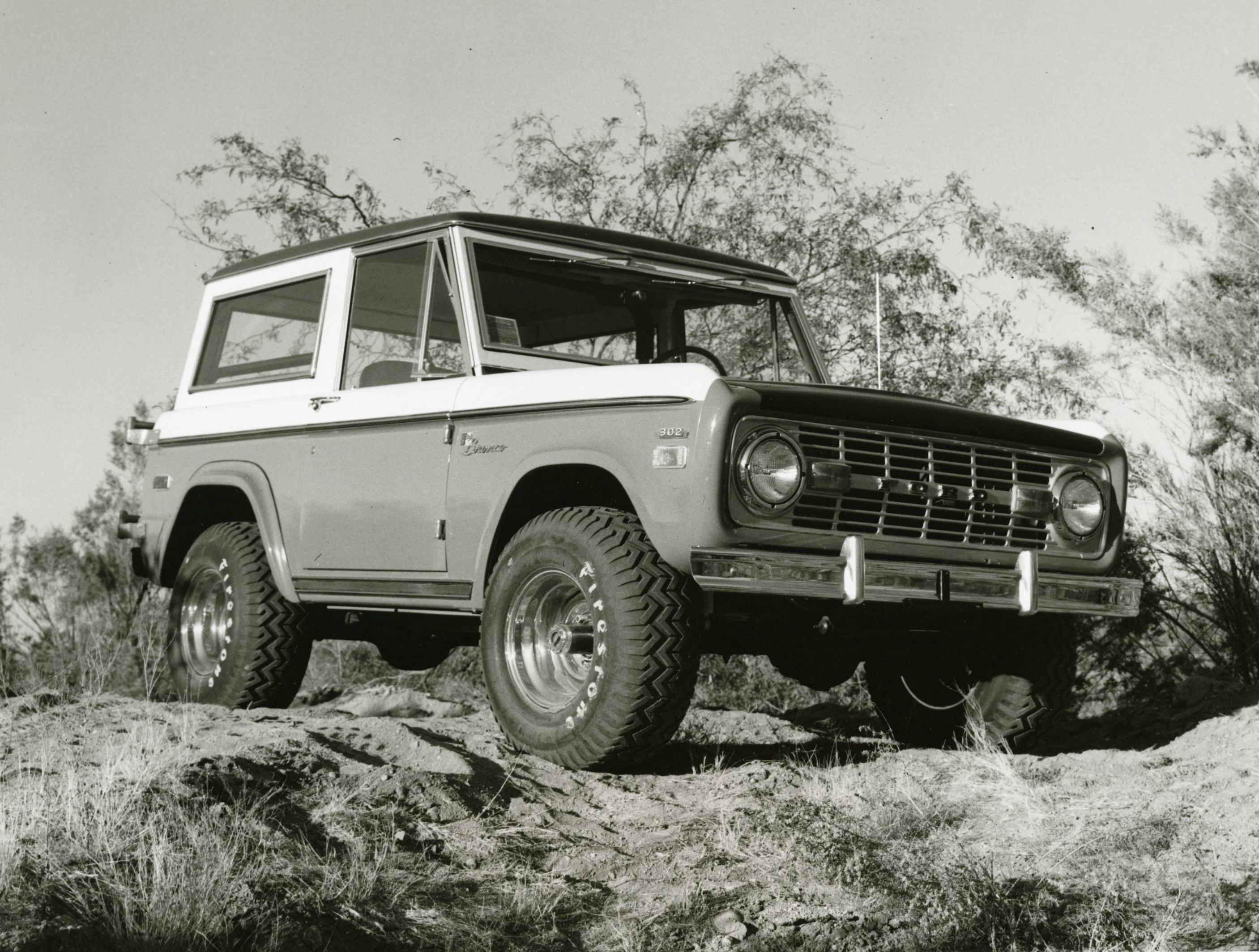 Your handy 1966–77 Ford Bronco buyer's guide - Hagerty Media