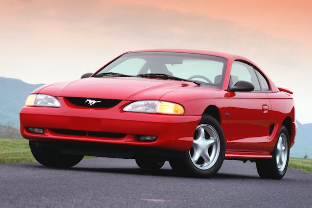 1996_Ford_Mustang_GT_Coupe