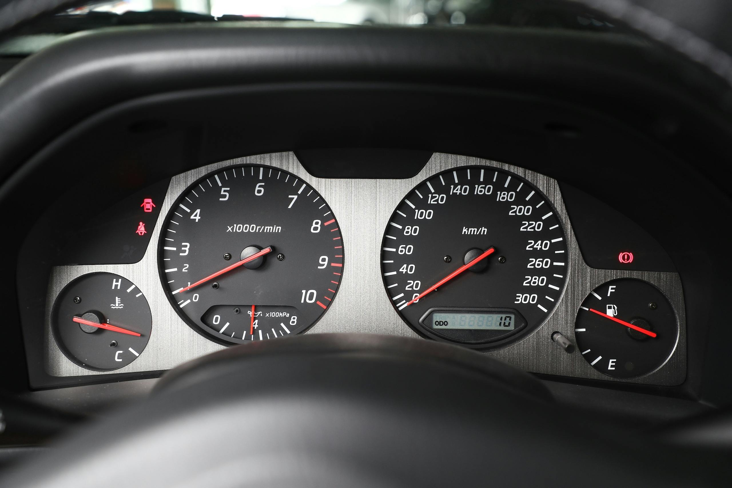 2002 Nissan Skyline GT-R interior dash gauges