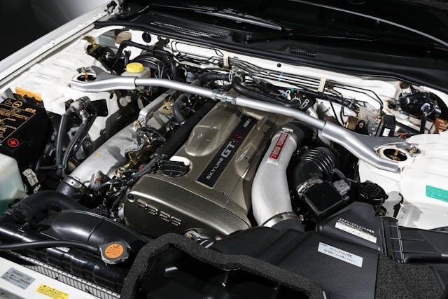 2002 Nissan Skyline GT-R engine bay