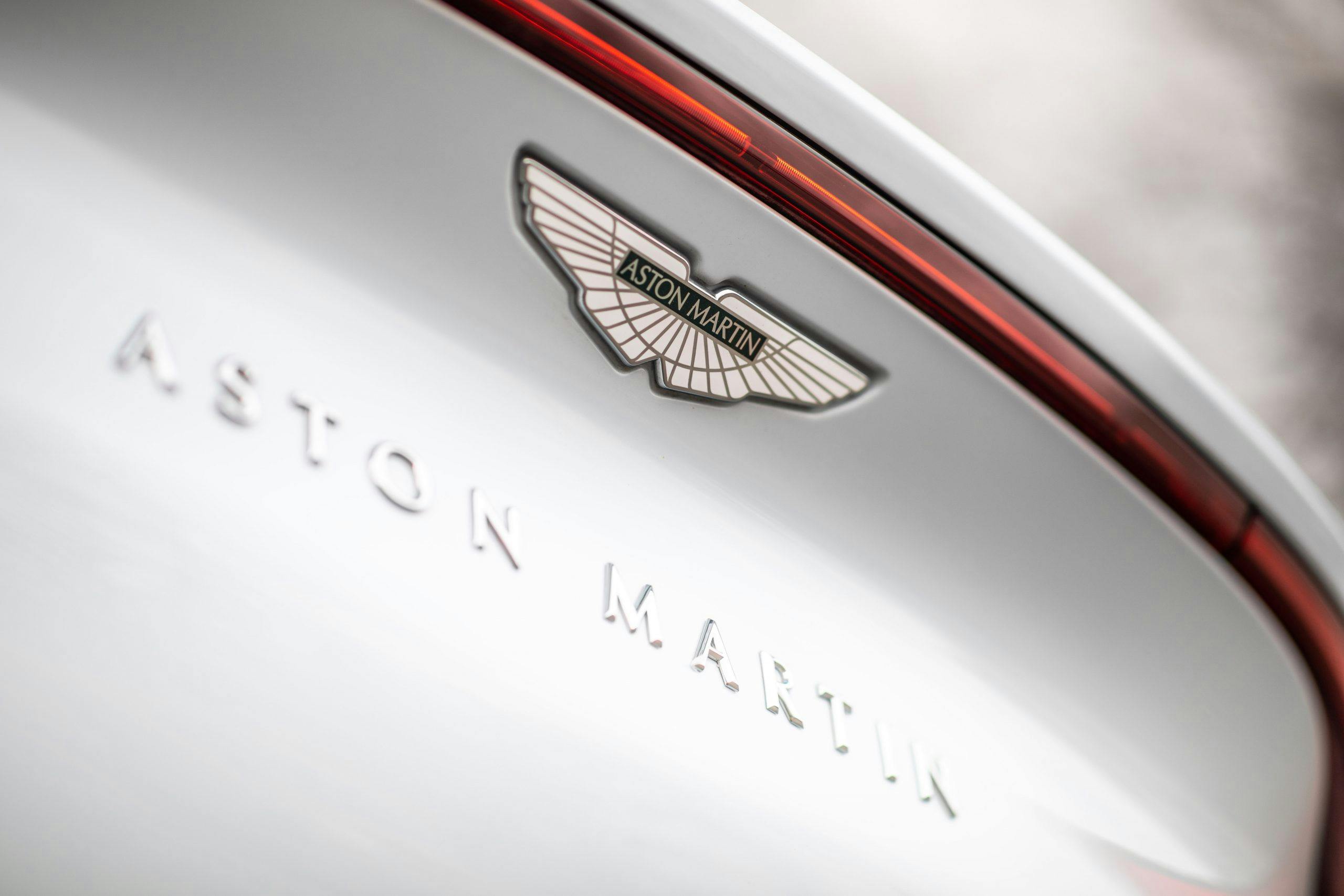 2021 Aston Martin DBX rear trunk badge lettering