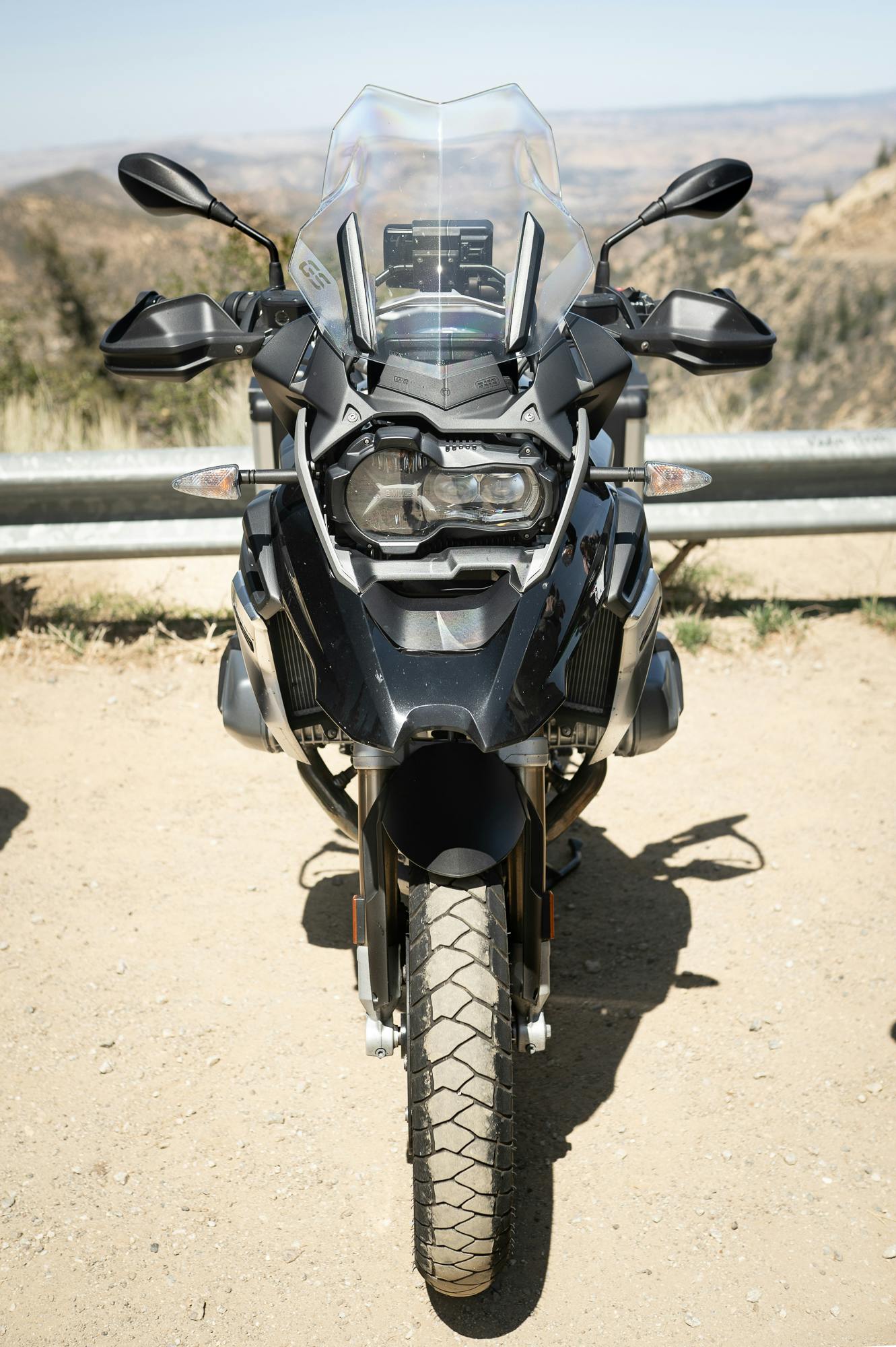 2021 BMW R1250 GS front