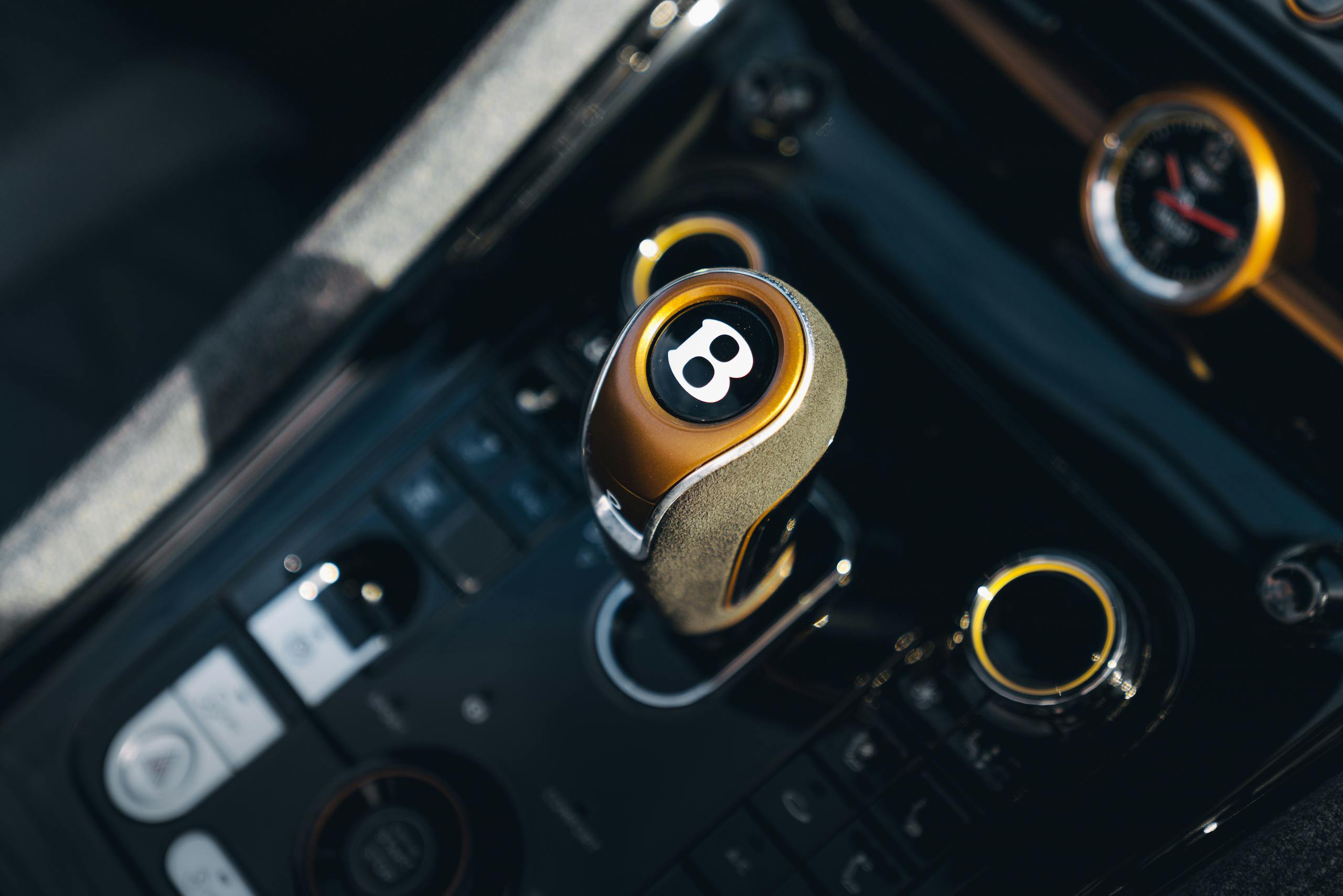 2021 Bentley Bacalar interior shifter detail