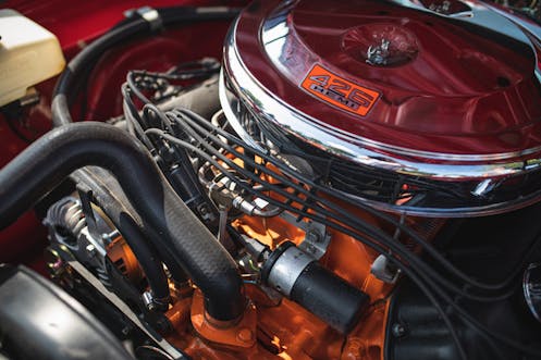 426 HEMI engine close up