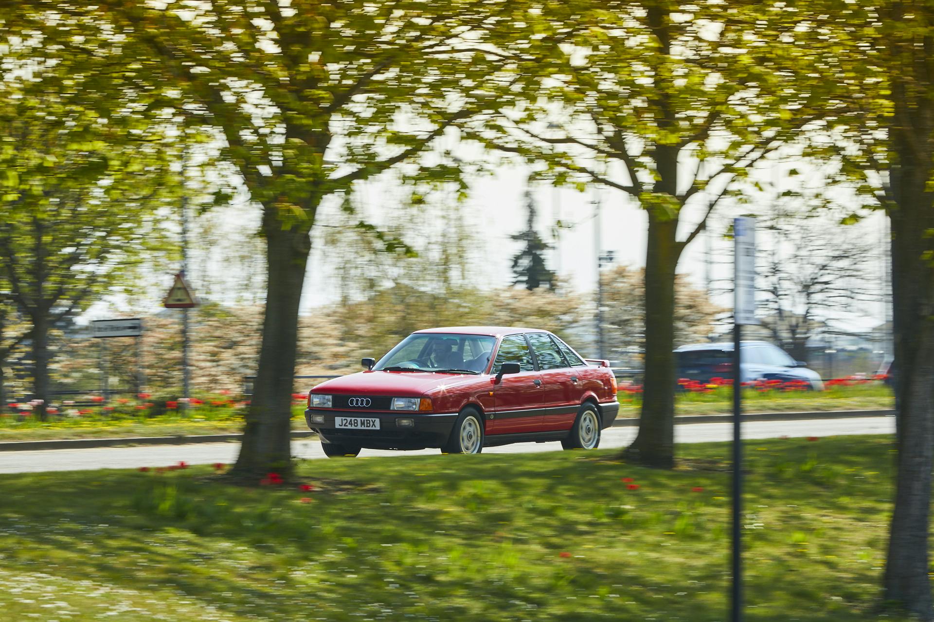 Audi 80 front three-quarter
