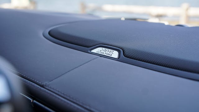 2021 Lincoln Navigator 4×4 Black Label interior sound system speaker