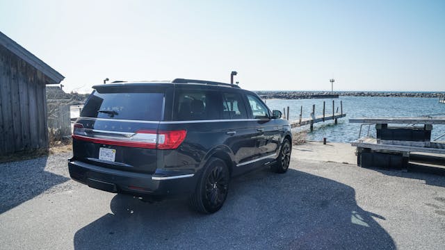 2021 Lincoln Navigator 4×4 Black Label rear three-quarter