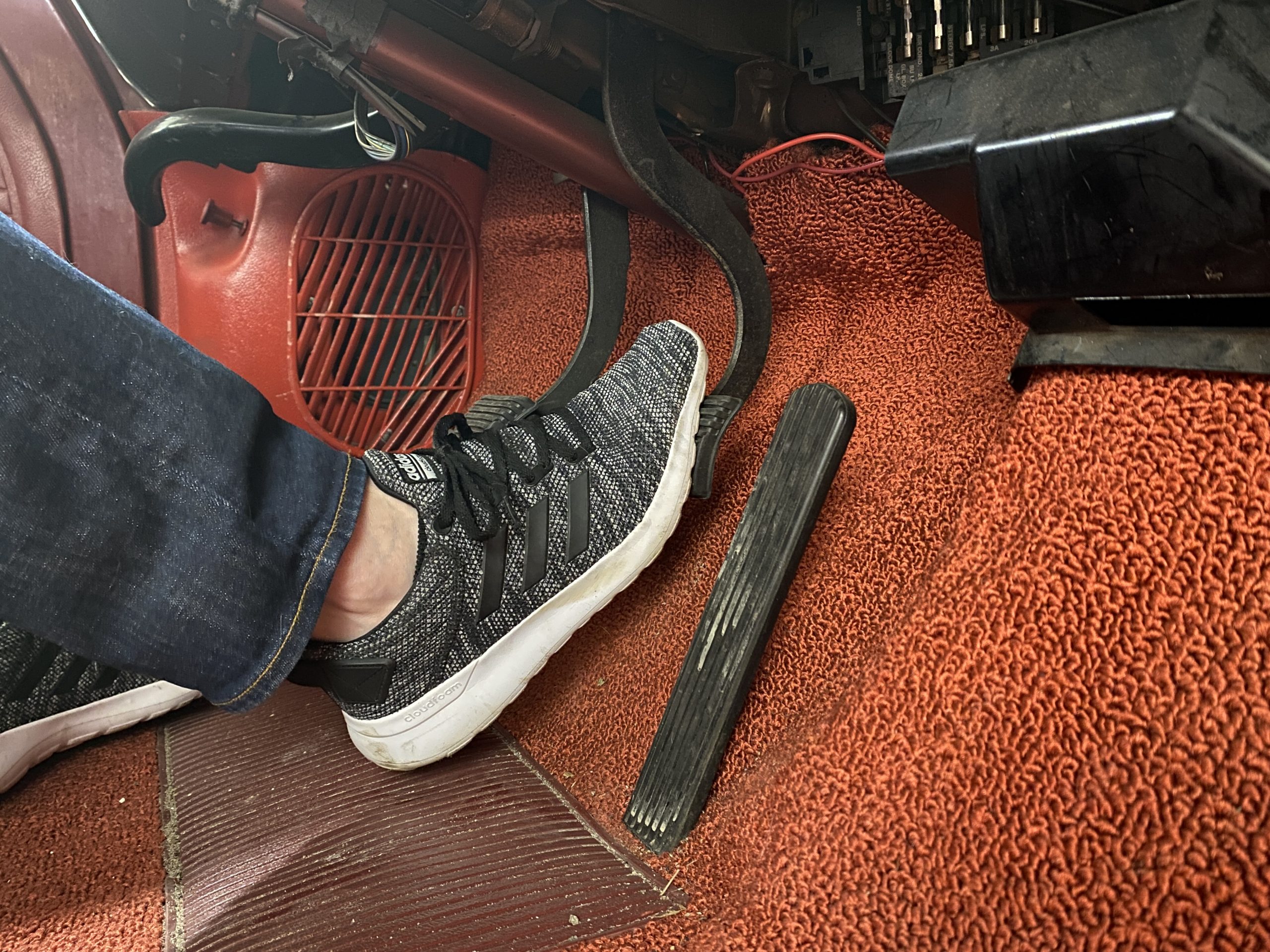 5 steps to bring your car out of storage for spring driving season