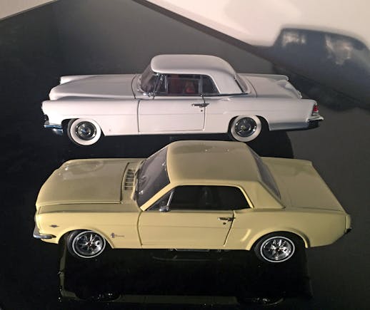 Ford Mustang vs Continental Mark II