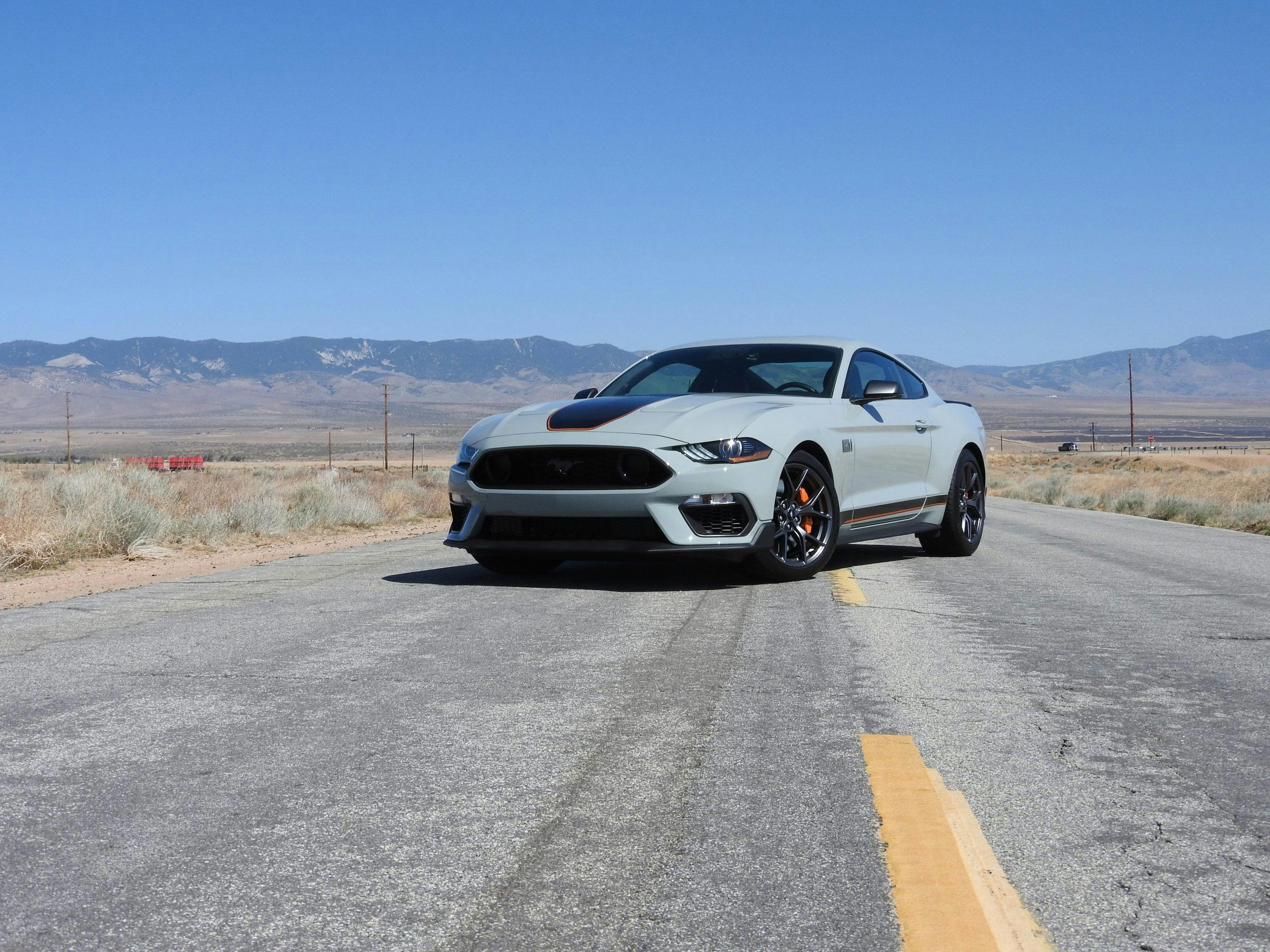 New Mustang Mach 1 front three-quarter