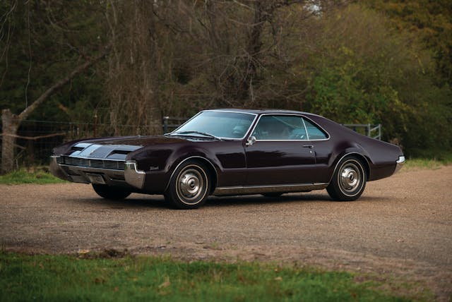 Olds Toronado front three-quarter