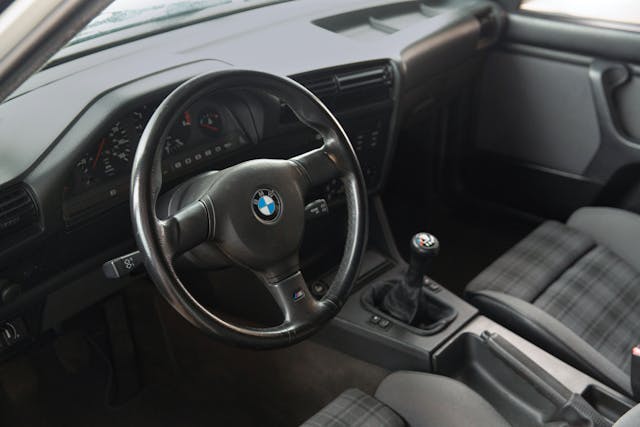 1991-BMW-M3-Interior