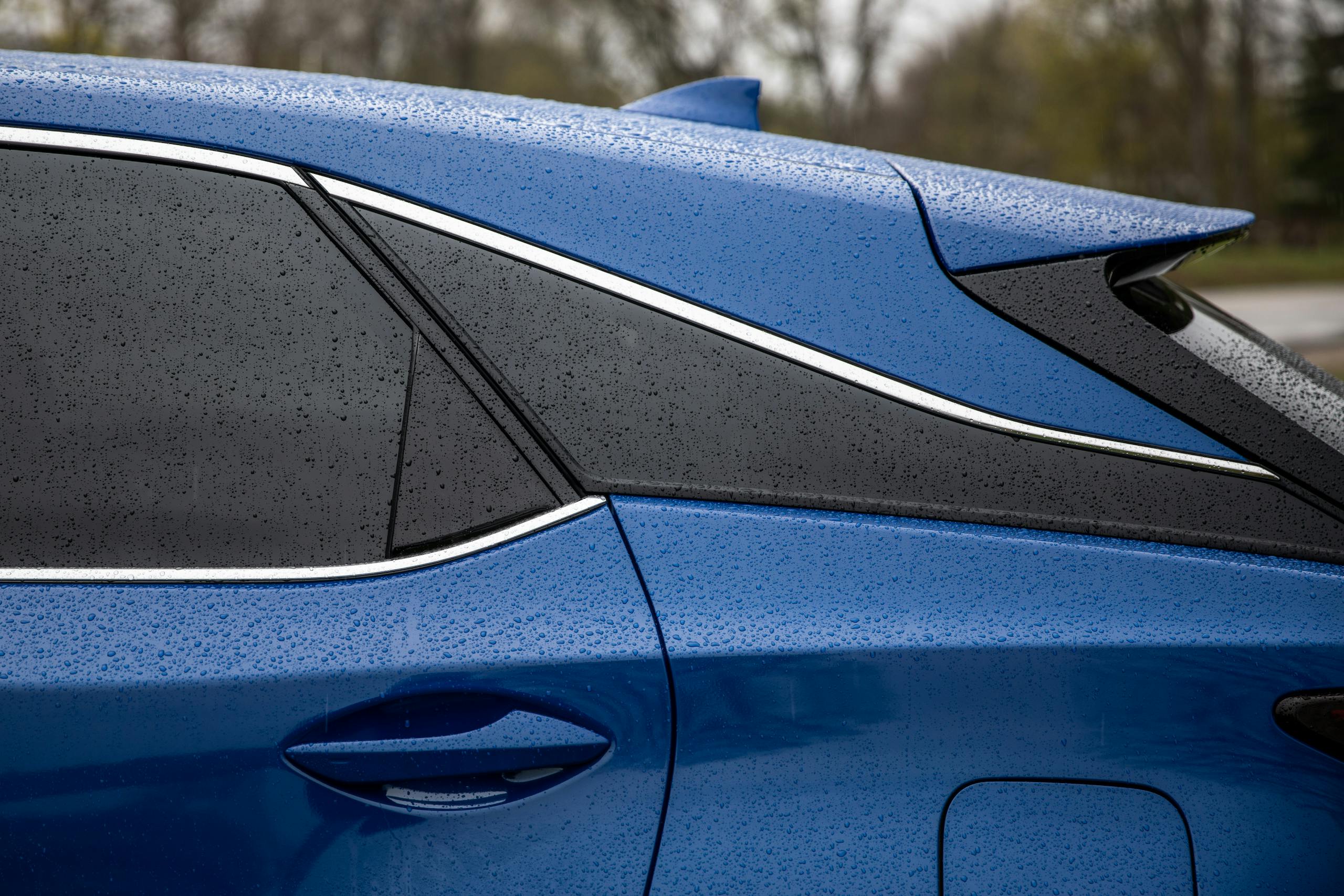 2021 Lexus RX450h rear quarter panel roofline styling