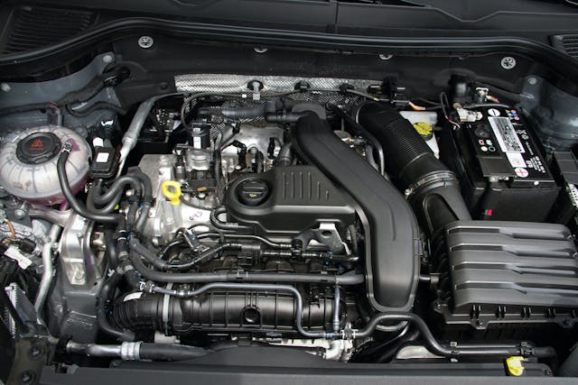 2022 Volkswagen Taos SEL engine