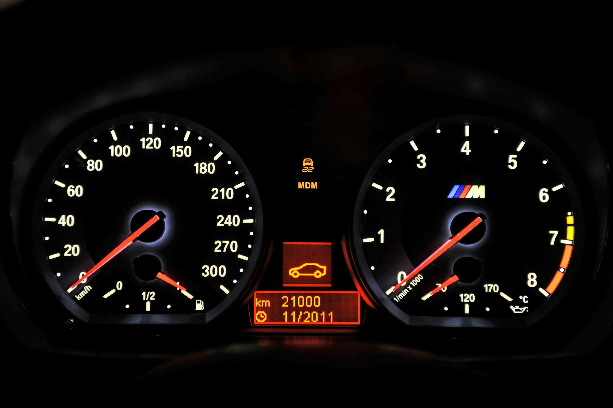 BMW 1 Series M Coupe interior dash gauge