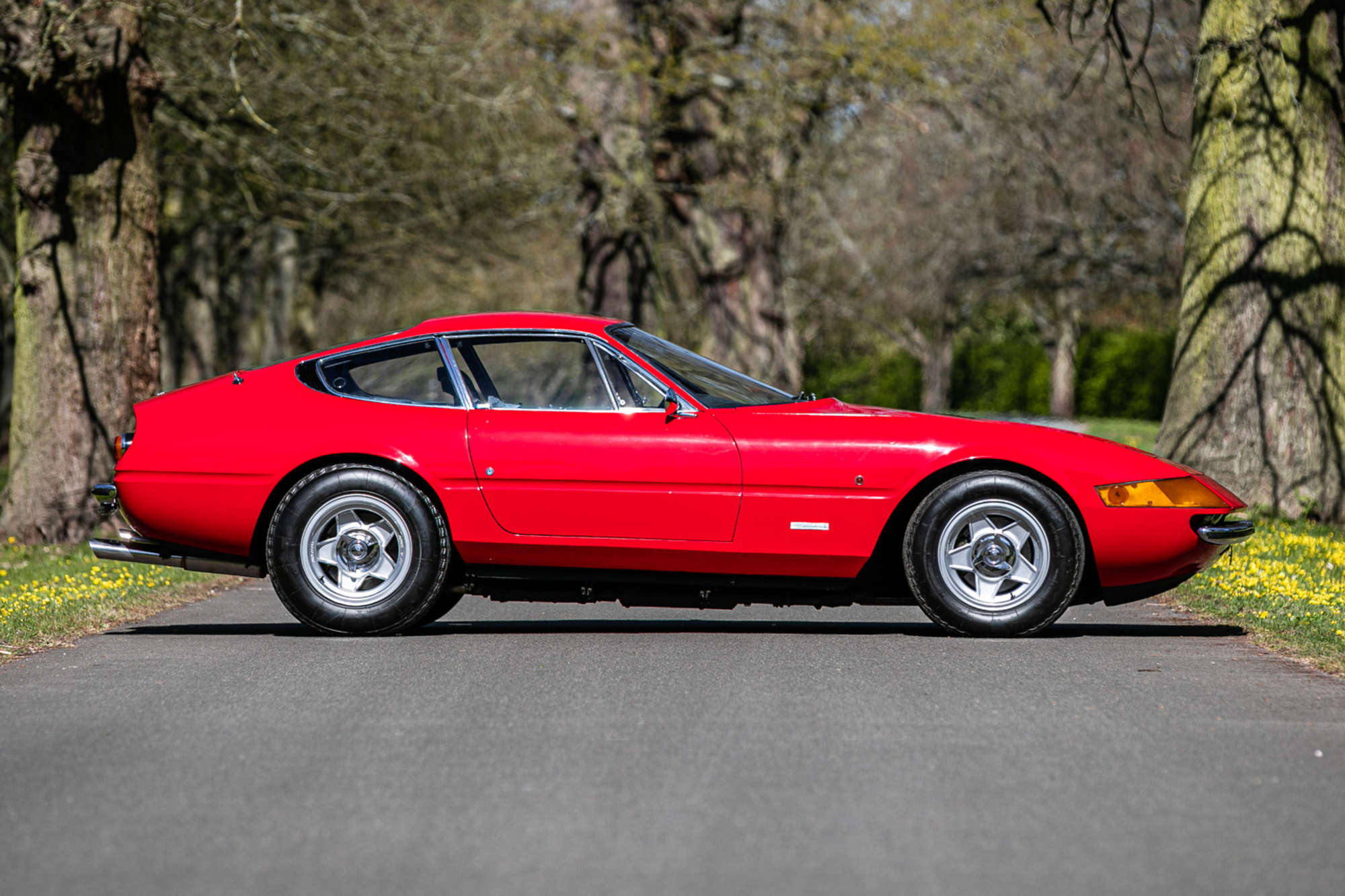 Star cars sale Elton John's Daytona and Wayne Newton's SL up for grabs