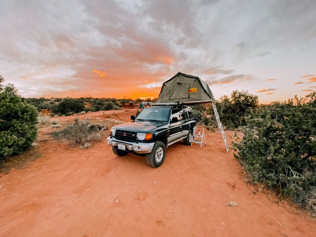 1998 Mitsubishi Montero tent deployed front three quarter