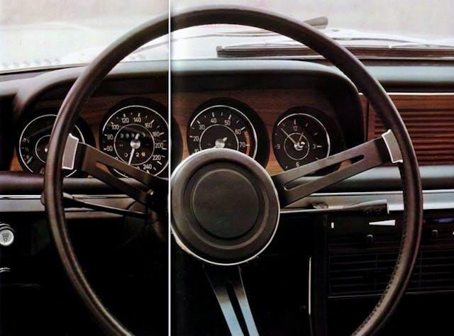 1969 2800 CS instrument panel