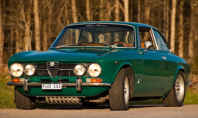 1970_GTV-Alfa front three-quarter