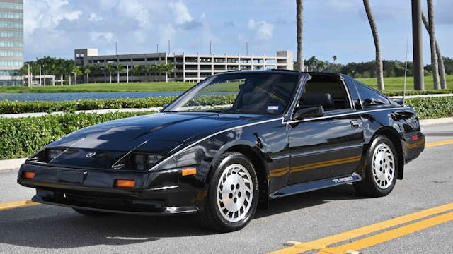 1986 Nissan 300ZX front three-quarter