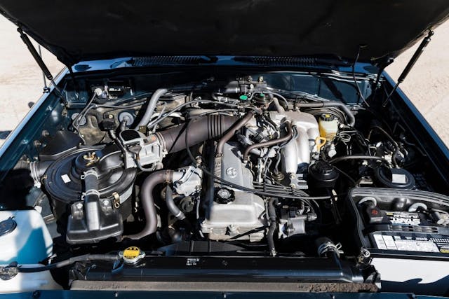 1994 Toyota Land Cruiser FZJ80 engine