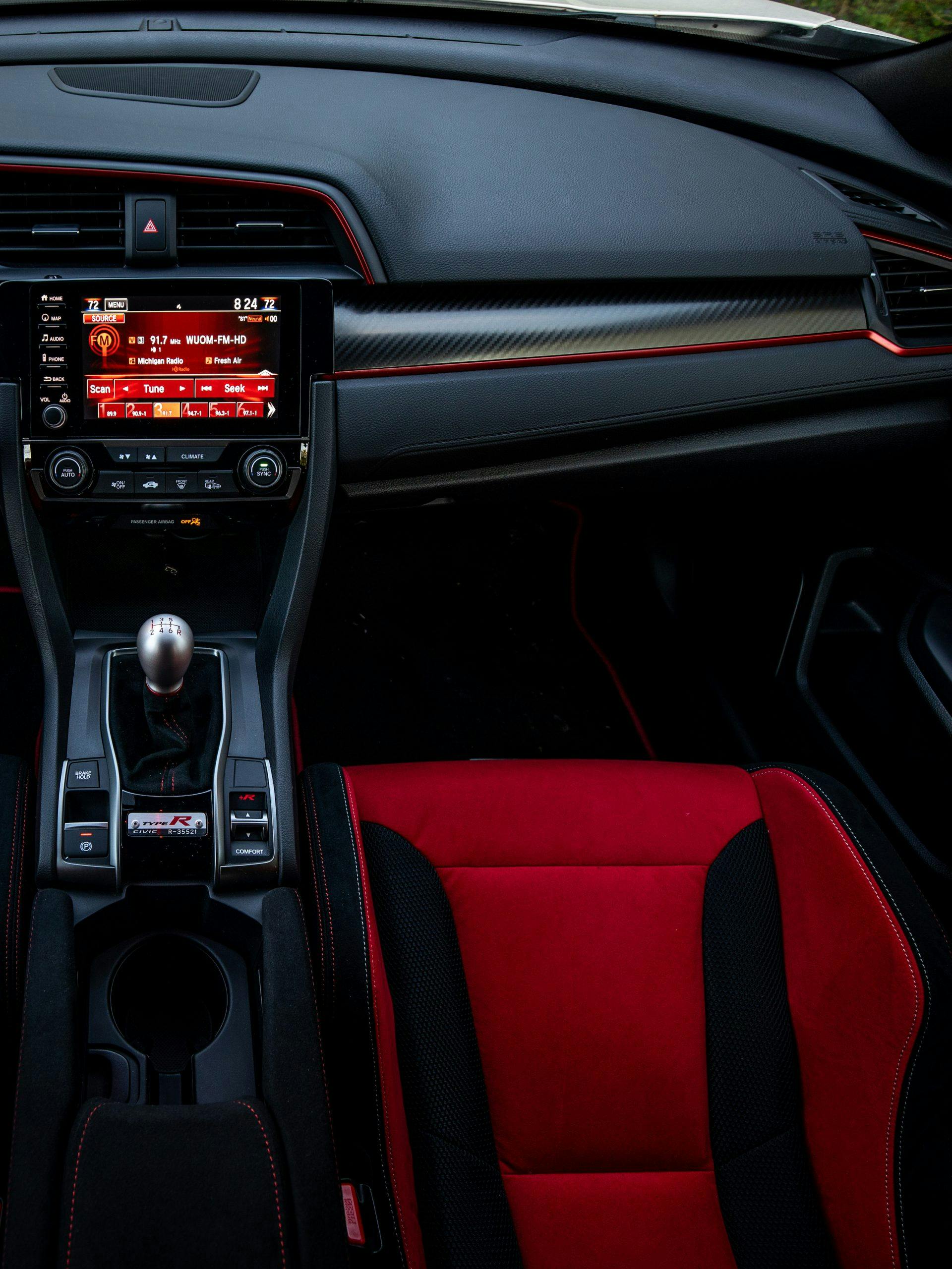 2020 Honda Civic Type R interior