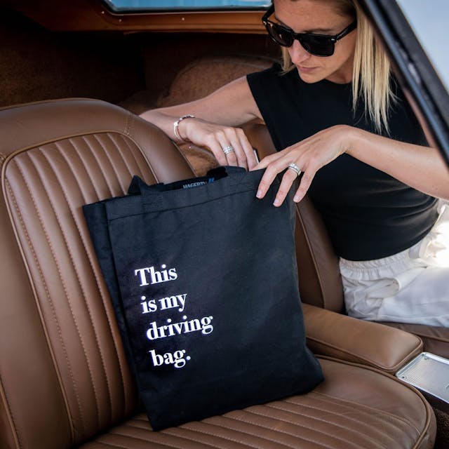 driving tote