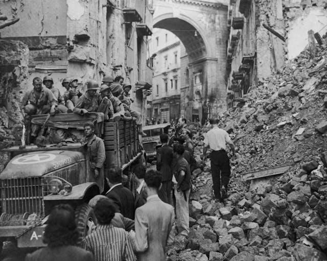 5th Army In Naples 1943