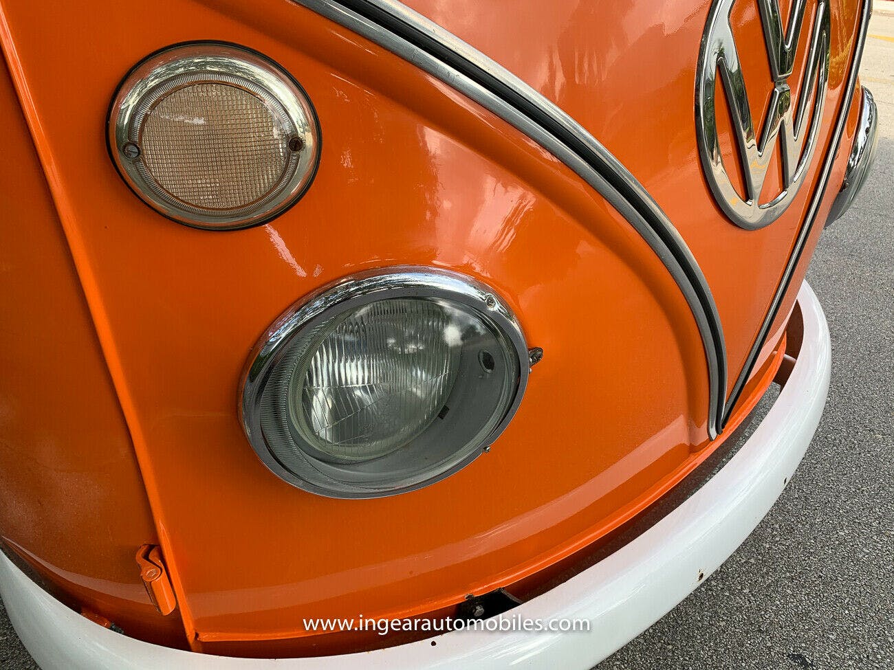 Volkswagen Bus Camper VW headlight