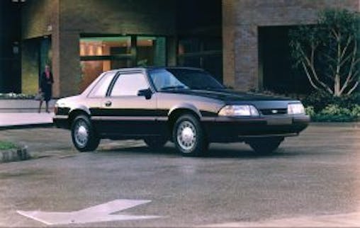 1988 Ford Mustang LX coupe front three-quarter