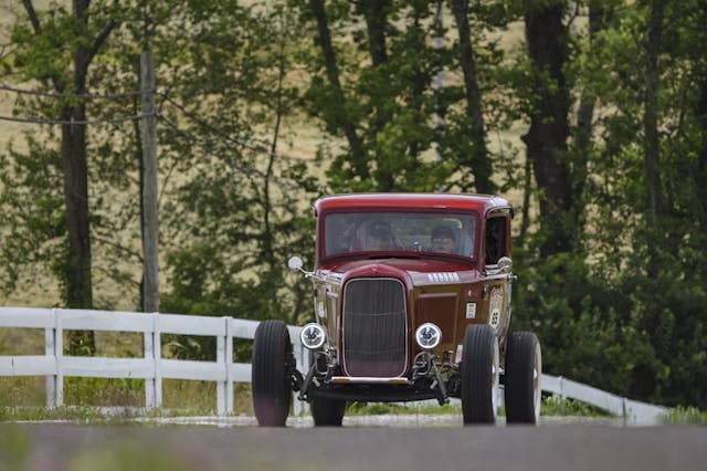 Gentry 1932 Ford front 3/4 driving