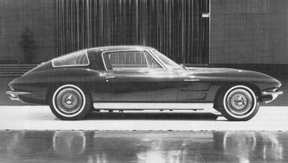 4-Seater 1963 Split Window Coupe Prototype side profile