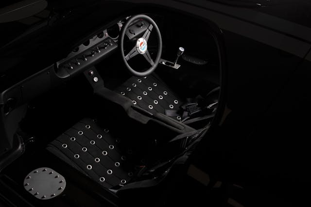 Everrati Superformance gt40 conversion interior