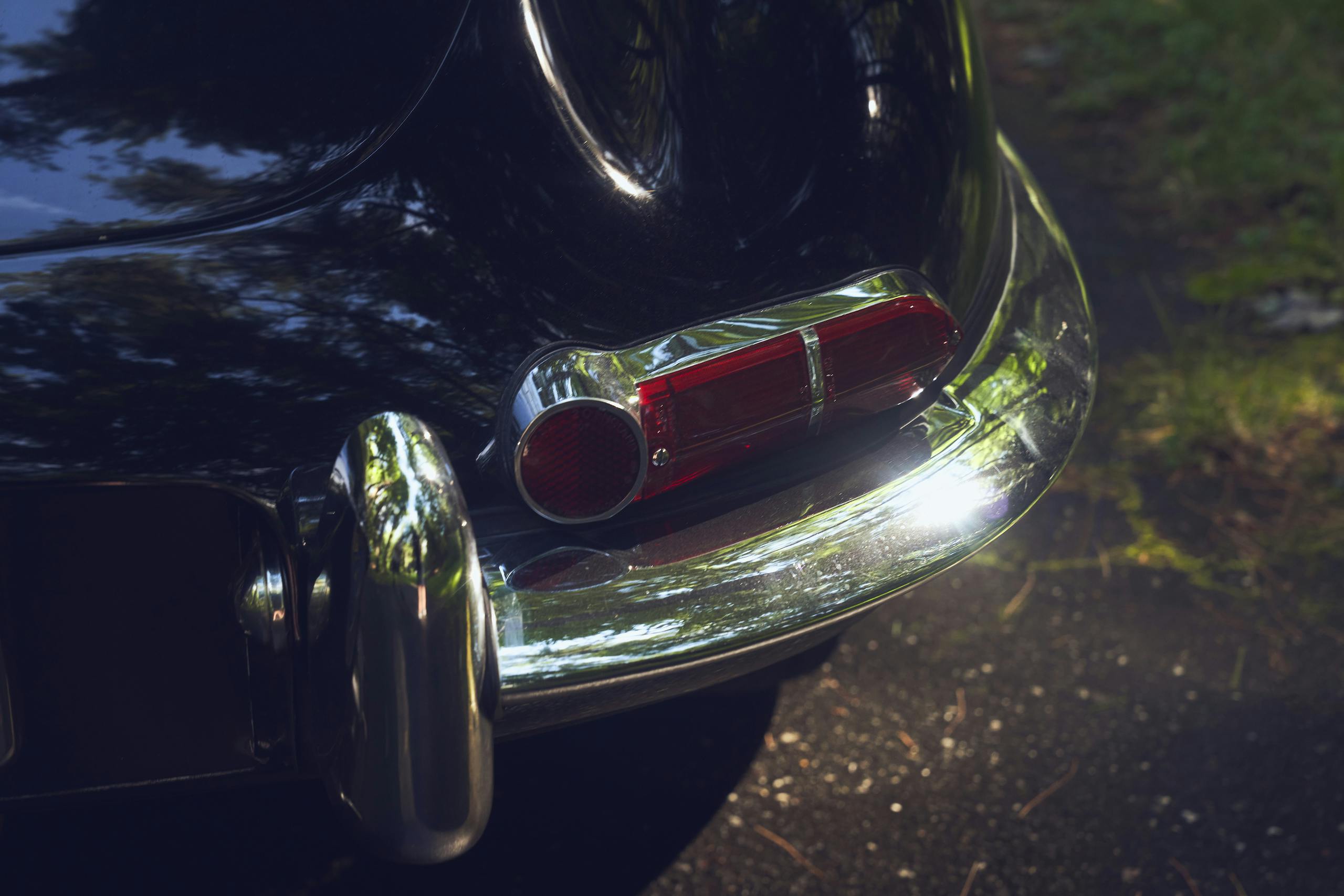 Jaguar E-Type taillight