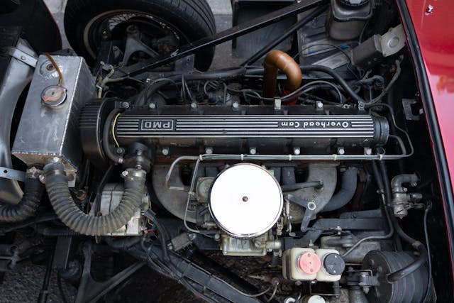 1963 Jaguar XKE pontiac swap engine compartment