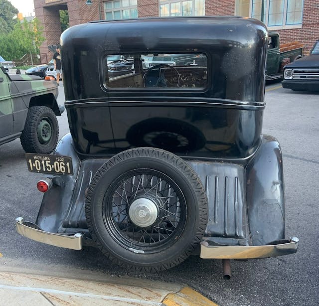 1932 Rockne - full rear