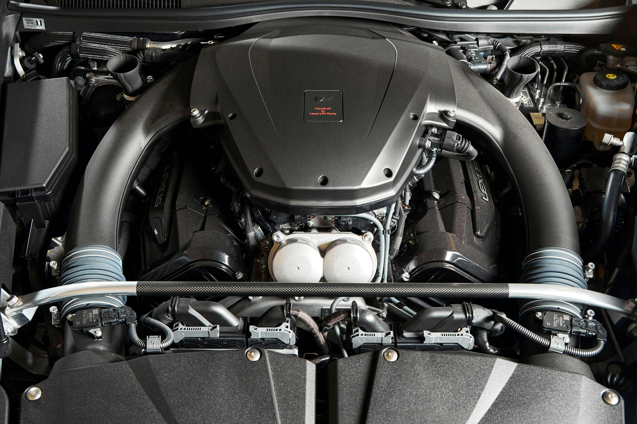 2012-Lexus-LFA-Nurburgring-Package engine bay