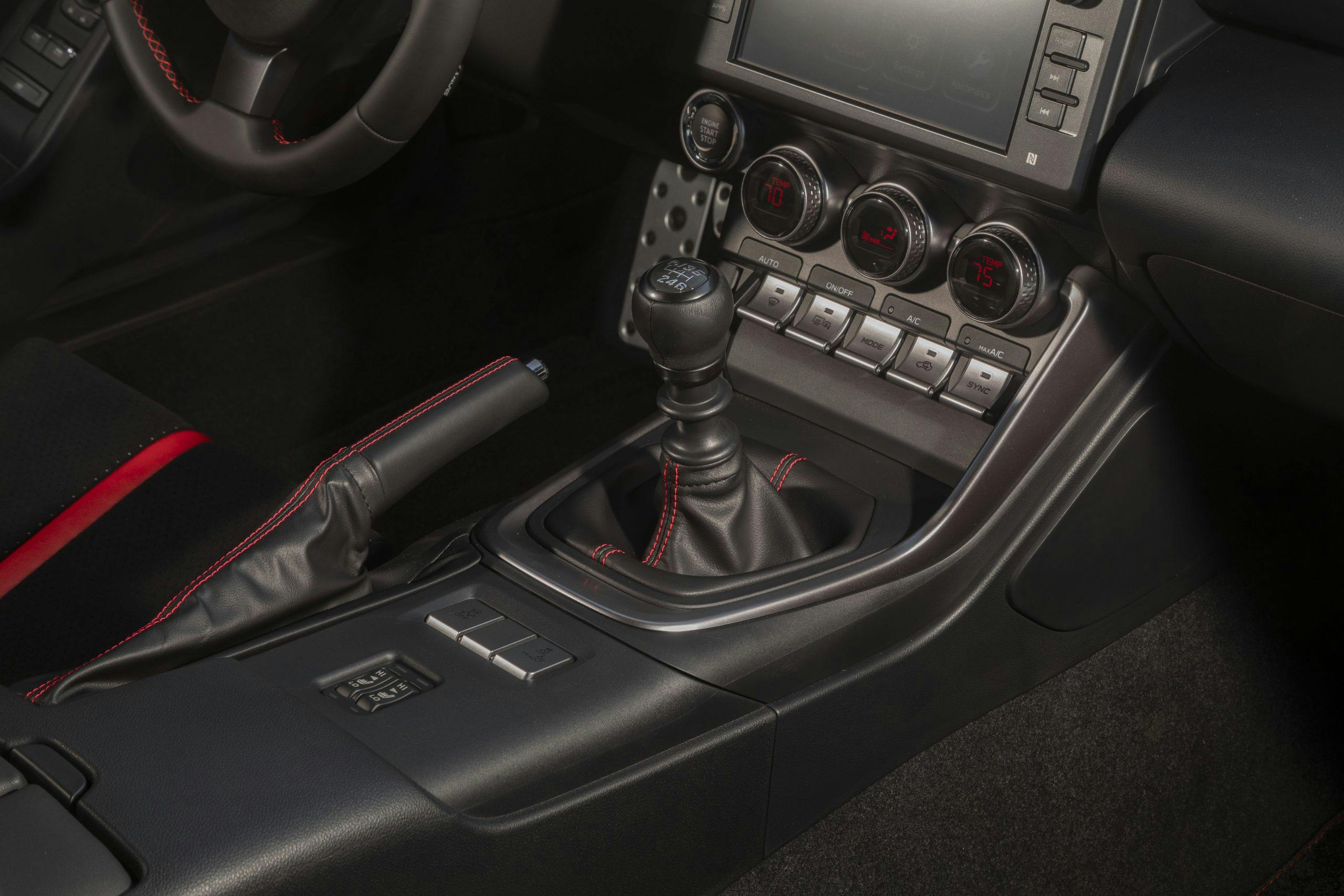2022 Subaru BRZ interior center console
