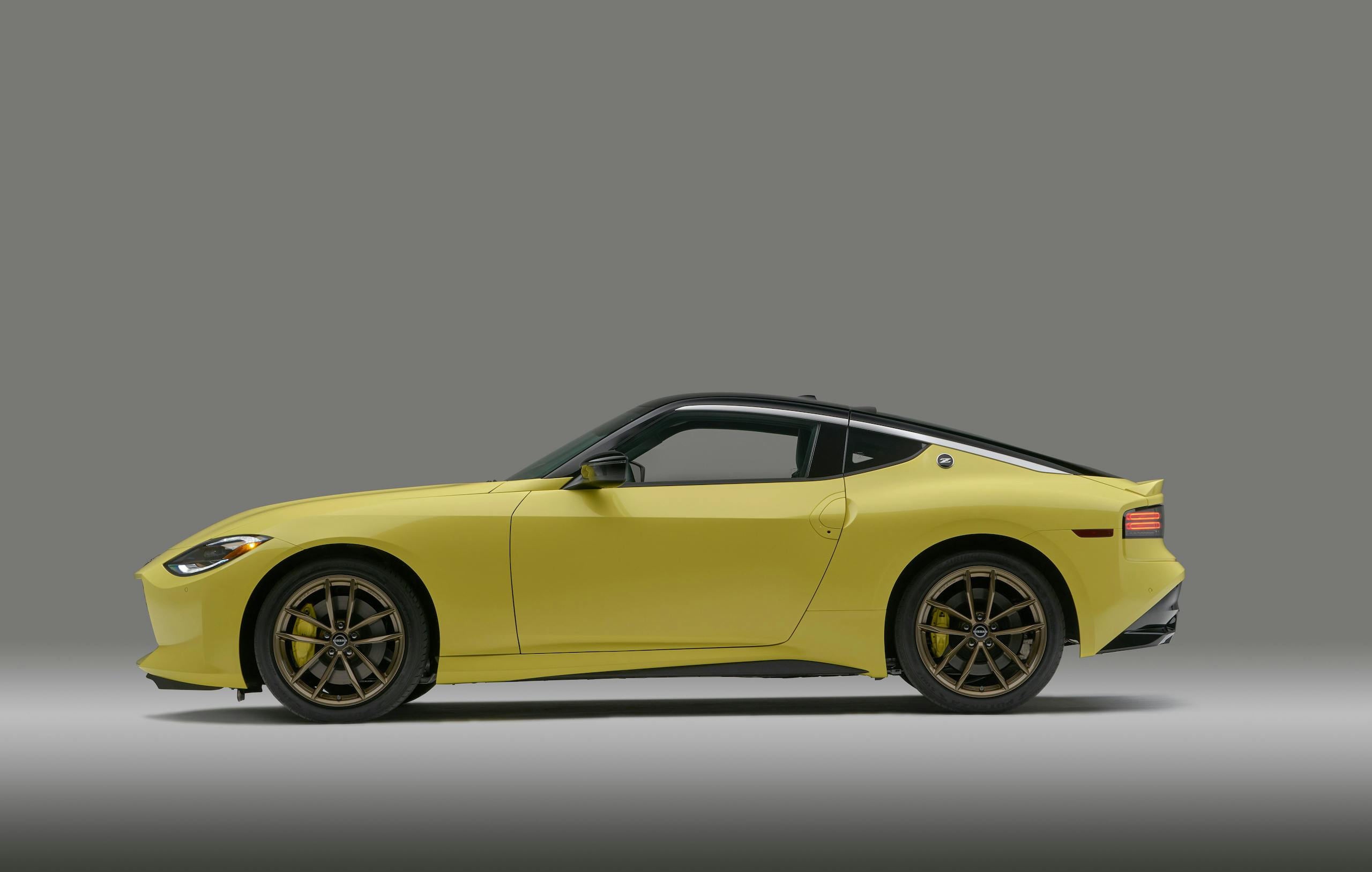 2023 Nissan Z side profile yellow