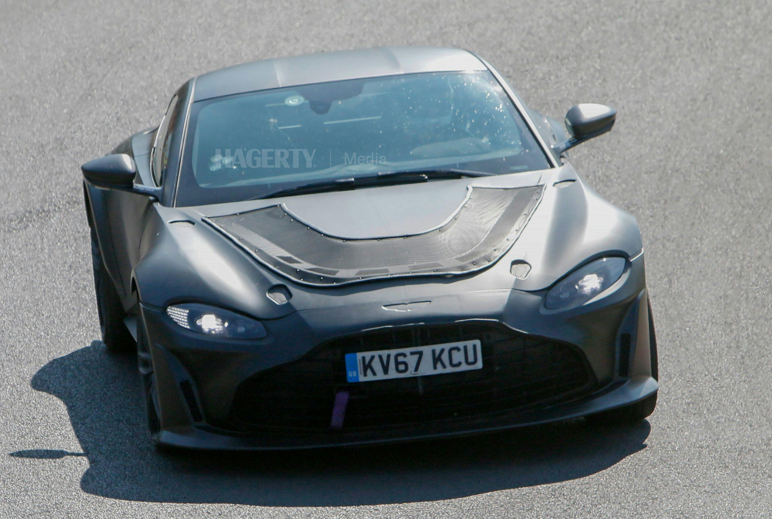 Aston Martin Vantage mule spy shot front