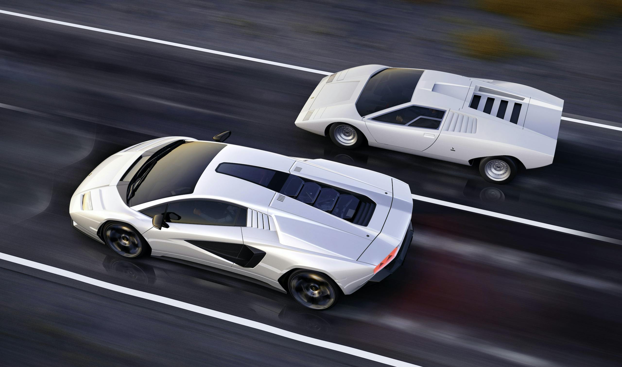 Countach LPI 800 old and new