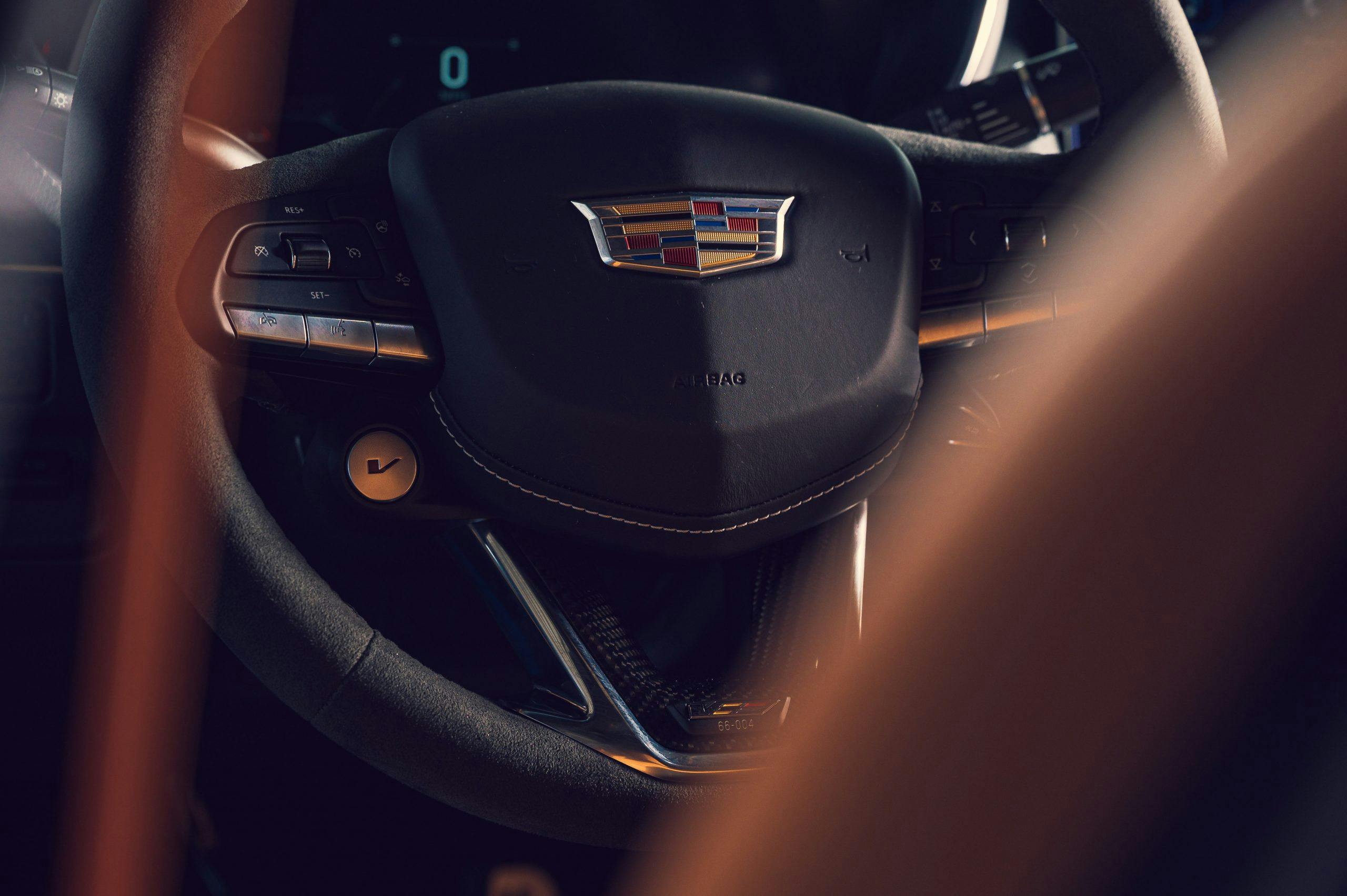2022 Cadillac CT5-V Blackwing steering wheel