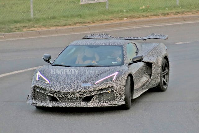 Chevy Corvette C8 Z06 front three-quarter