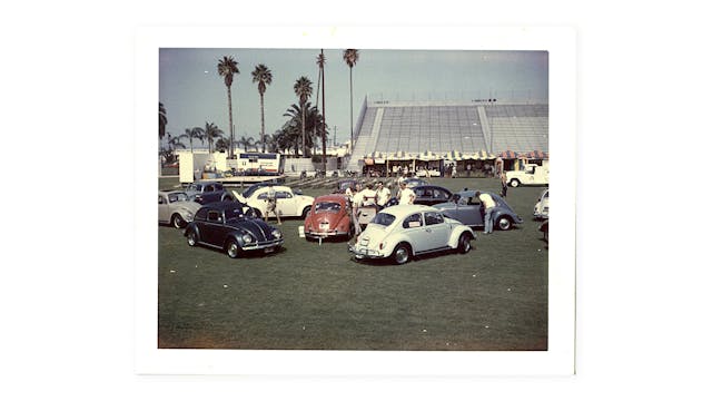 VW Beetle "The California Looker" DKP CA meetup