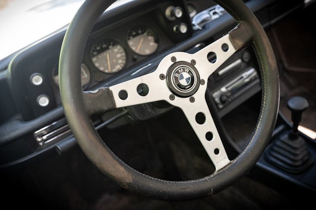 BMW 2002 resurrection steering wheel