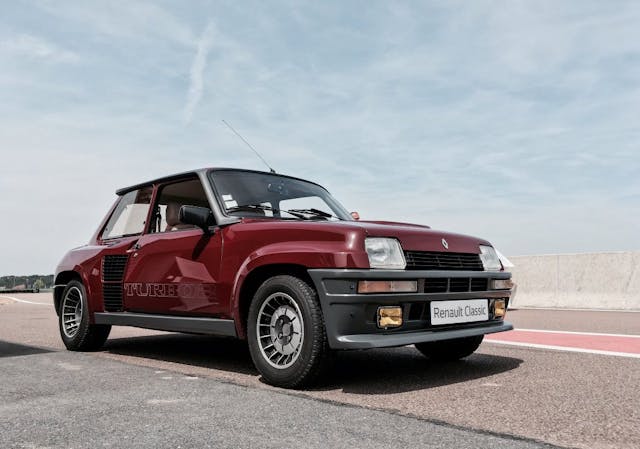 Renault 5 Turbo front three-quarter